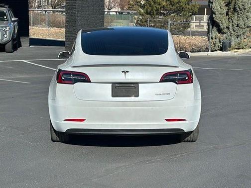 2020 Tesla Model 3 Performance