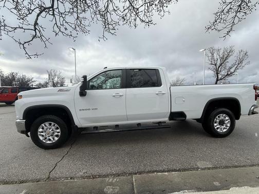 2022 Chevrolet Silverado 3500 LT