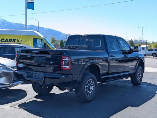 Diamond Black 2022 RAM 2500 Longhorn