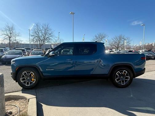2022 Rivian R1T Launch Edition