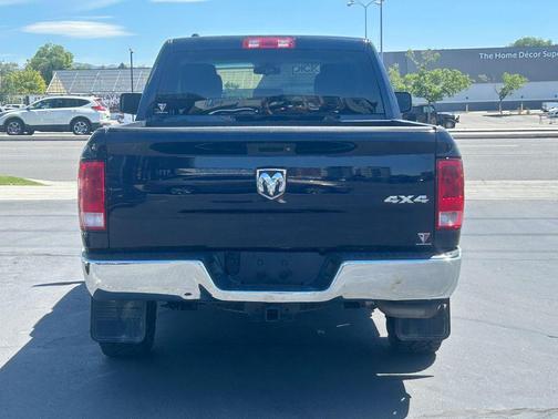 True Blue Pearlcoat 2015 RAM 1500 Tradesman/Express