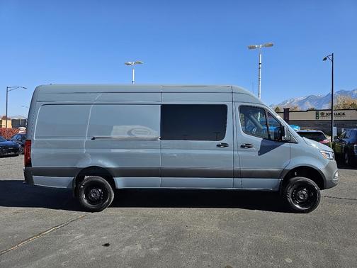 2024 Mercedes-Benz Sprinter 2500 170 WB High Roof Extended Cargo