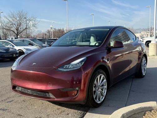 2022 Tesla Model Y Long Range