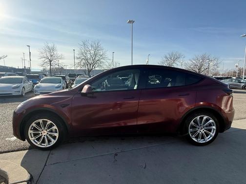 2022 Tesla Model Y Long Range