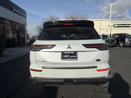 2026 Mitsubishi Outlander EDITION