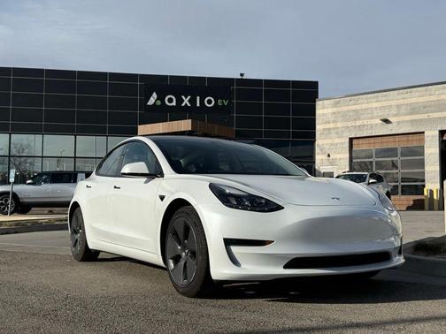 2023 Tesla Model 3 Base
