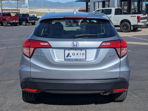 2017 Honda HR-V LX