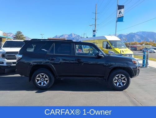 2024 Toyota 4Runner TRD Off Road