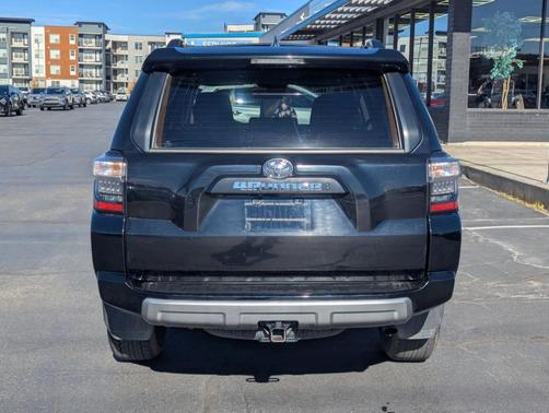 2024 Toyota 4Runner TRD Off Road