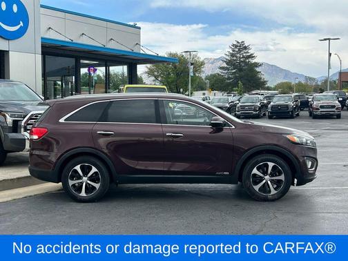 Sangria Red 2016 Kia Sorento EX