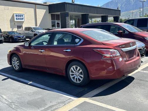 Cayenne Red 2015 Nissan Altima 2.5 S