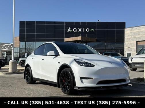 2023 Tesla Model Y Long Range