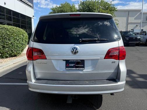 Gray 2010 Volkswagen Routan SE
