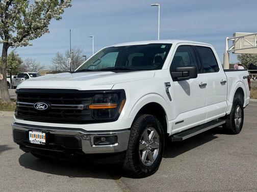 Oxford White 2025 Ford F-150 XLT