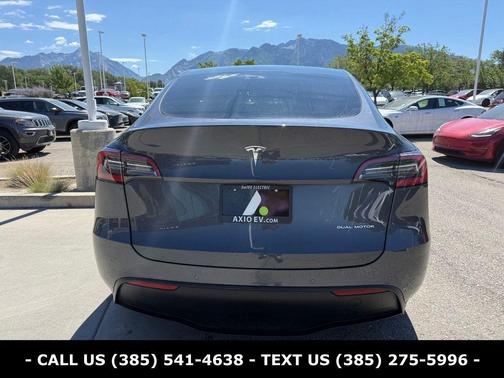 Midnight Silver Metallic 2021 Tesla Model Y Long Range