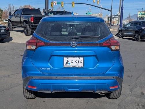 2021 Nissan Kicks S