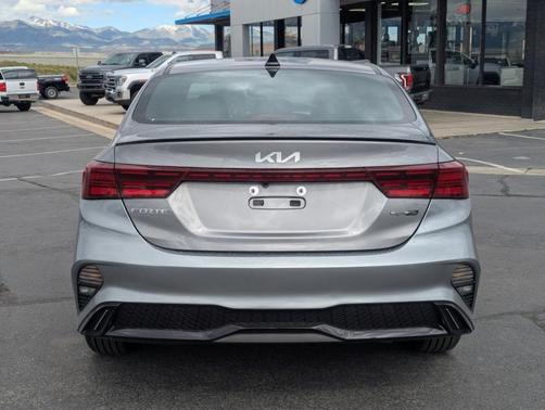 2022 Kia Forte GT-Line