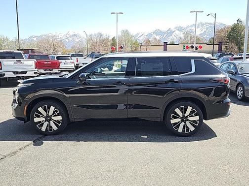 2025 Mitsubishi Outlander