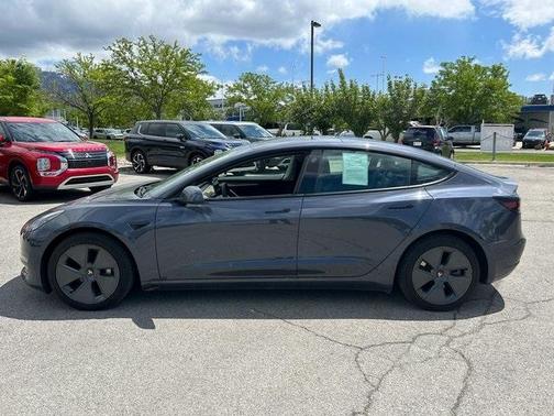 2022 Tesla Model 3 Base