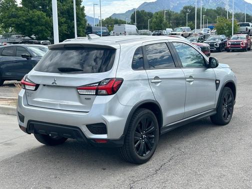 2021 Mitsubishi Outlander Sport 2.0 LE