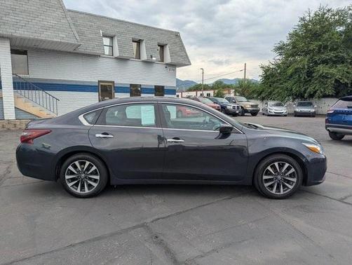 2017 Nissan Altima 2.5 SV