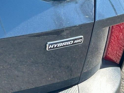 2022 Ford Escape Titanium Hybrid
