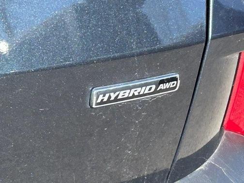 2022 Ford Escape Titanium Hybrid