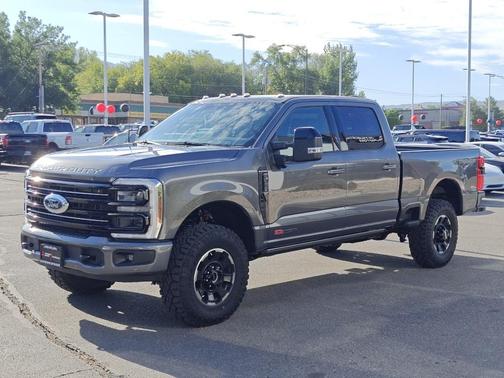 2025 Ford F-350 Platinum