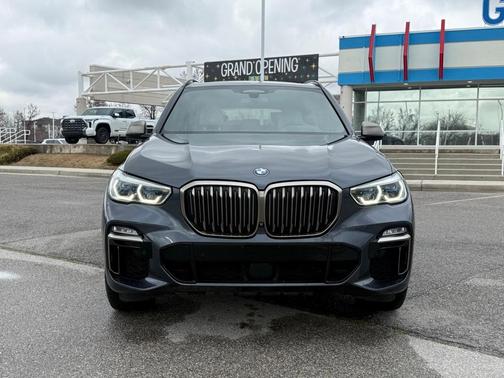 2020 BMW X5 M50i