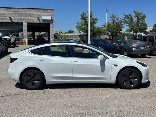 2020 Tesla Model 3 Standard Range Plus