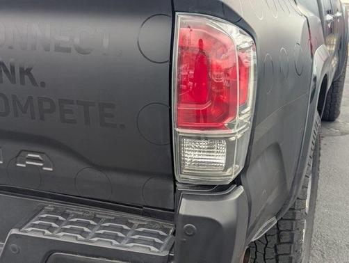 2016 Toyota Tacoma Limited