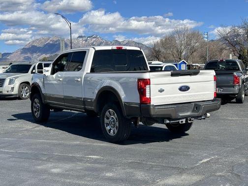 White 2017 Ford F-250 King Ranch