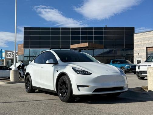2020 Tesla Model Y Performance