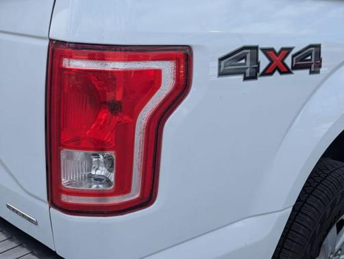 Oxford White 2016 Ford F-150 XLT