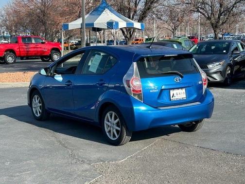 2013 Toyota Prius c Three