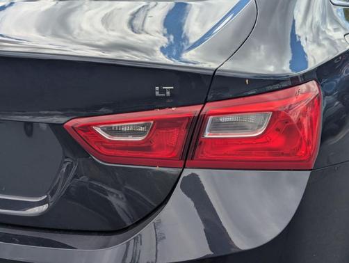 Dark Ash Metallic 2023 Chevrolet Malibu LT