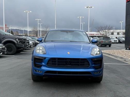 2015 Porsche Macan Turbo