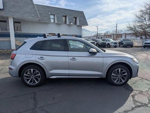 2021 Audi Q5 40 Premium Plus