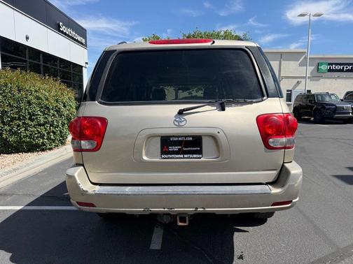 Gold 2006 Toyota Sequoia SR5