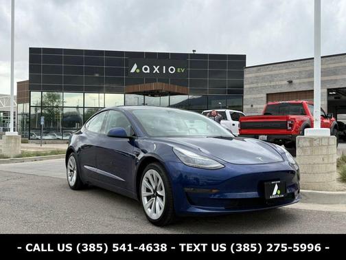Blue 2022 Tesla Model 3 Long Range