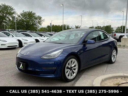 Blue 2022 Tesla Model 3 Long Range
