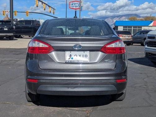 2015 Ford Fiesta SE