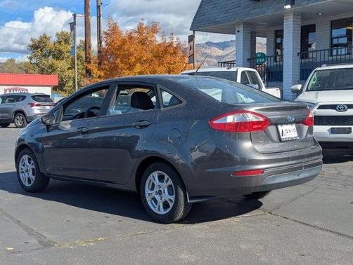 2015 Ford Fiesta SE