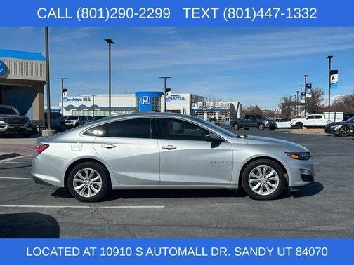 Silver Ice Metallic 2019 Chevrolet Malibu LT