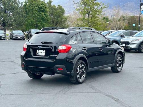Crystal Black Silica 2016 Subaru Crosstrek 2.0i Premium