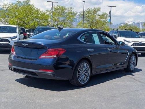 2021 Genesis G70 2.0T