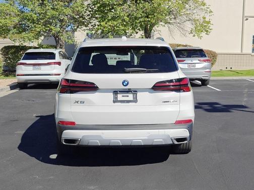 2025 BMW X5 PHEV xDrive50e