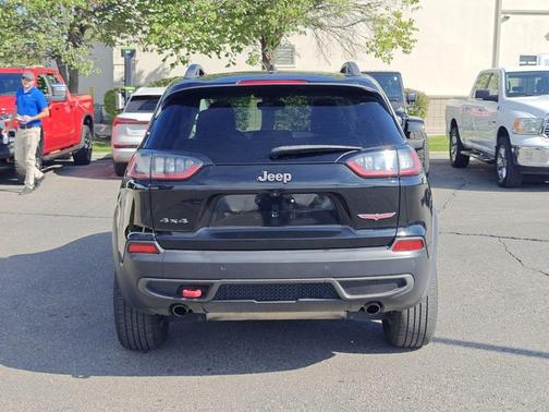 2020 Jeep Cherokee Trailhawk