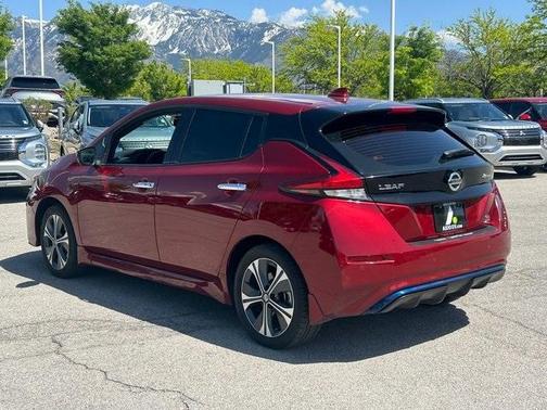 2022 Nissan Leaf SL PLUS
