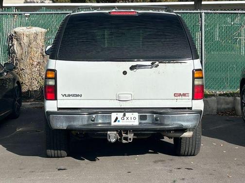 2004 GMC Yukon SLT